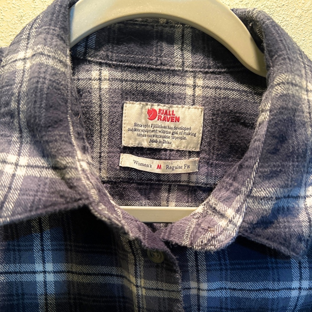 Fjallraven Women's Blue and Gray Plaid Button-Down Shirt